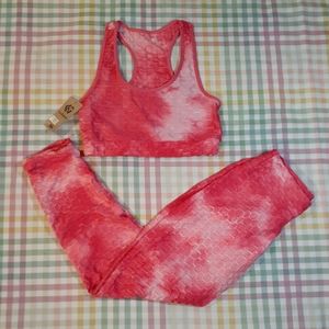 Women's Quilted Style Stretchy Athletic Set
